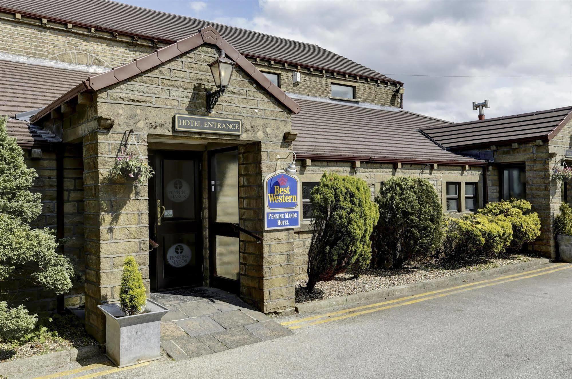 Pennine Manor Hotel Huddersfield Zewnętrze zdjęcie